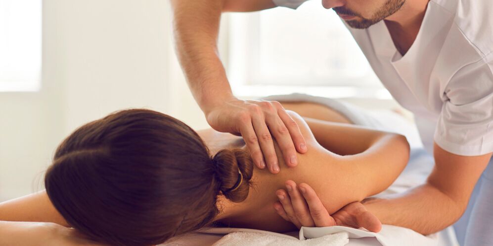 One of the effective ways to cure osteoarthritis of the shoulder is massage. 